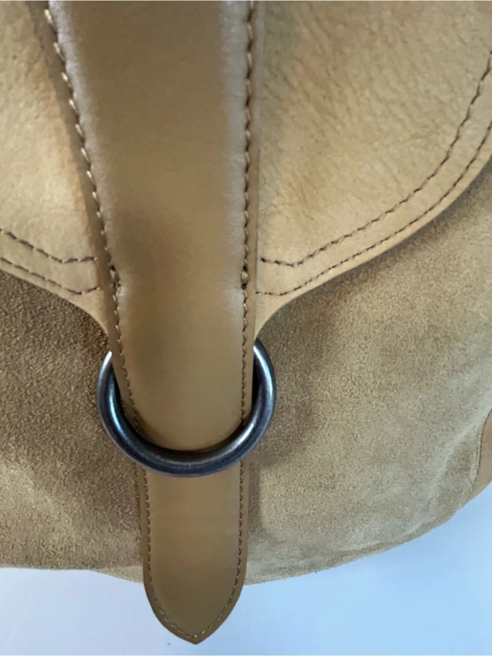 NWOT Gorgeous Lucky Brand Tan Suede Hobo Bag with Ring Accent